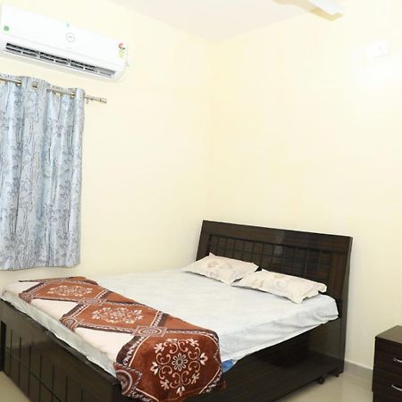 Aradhya Prime Home Stay Garudeshwar Exteriör bild