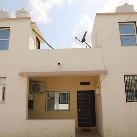 Aradhya Prime Home Stay Garudeshwar Exteriör bild
