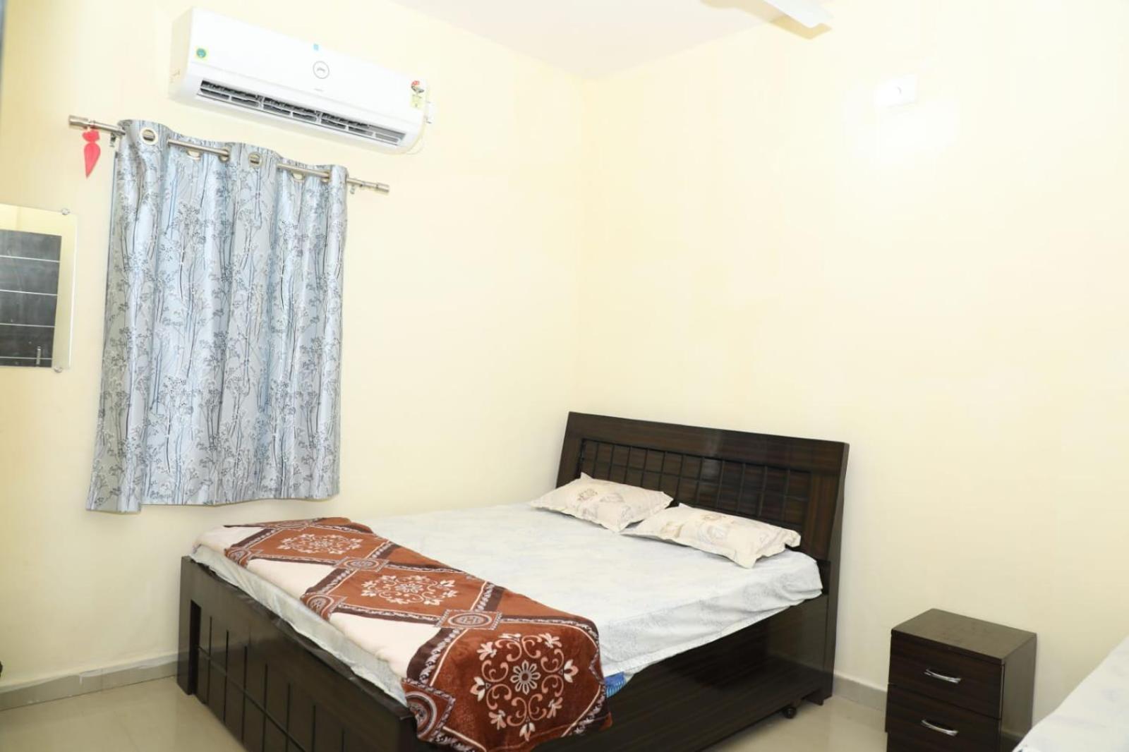 Aradhya Prime Home Stay Garudeshwar Exteriör bild